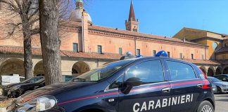 Bologna, arrestata una coppia per spaccio di droga Volante cc 112