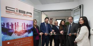 Ciba Brokers, inaugurata la nuova sede centrale di Bologna Ciba Brokers Taglio del nastro