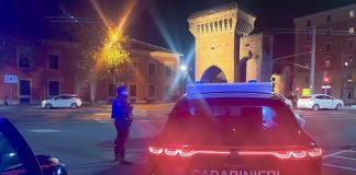 Carabinieri Bologna di notte